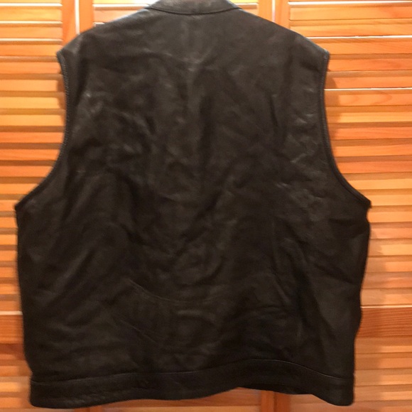 ⚜️Mens Black Leather Vest! - Picture 6 of 6